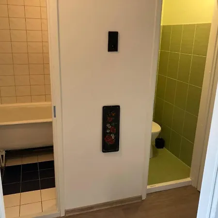 Sea Breeze Cozy Apartament Parnawa